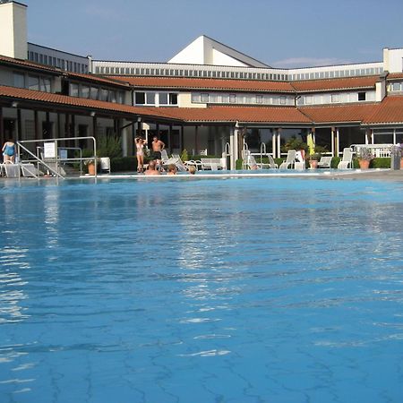 Apparthotel Minerva Diana Octavia 바트고깅 외부 사진