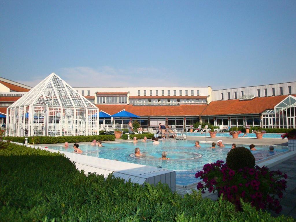 Apparthotel Minerva Diana Octavia 바트고깅 외부 사진